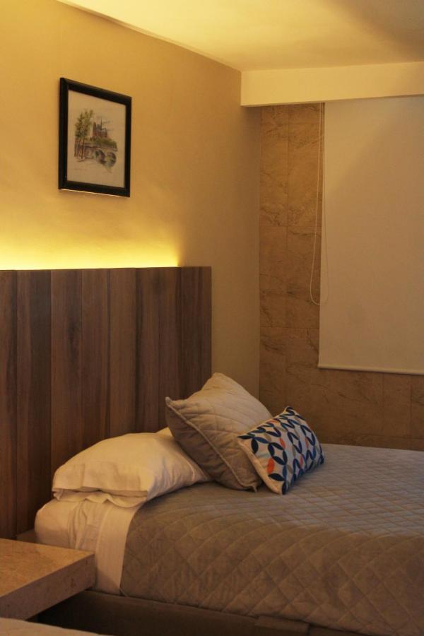 Hotel Executirooms 3*